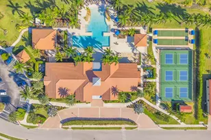 1407 Santiago Cir, Naples, FL 34113 - Photo 30