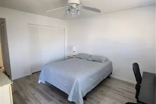 25804 Cockleshell Dr, Bonita Springs, FL 34135 - Photo 8