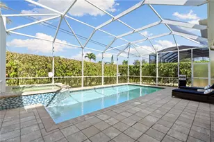 605 91st Ave N, Naples, FL 34108 - Photo 2