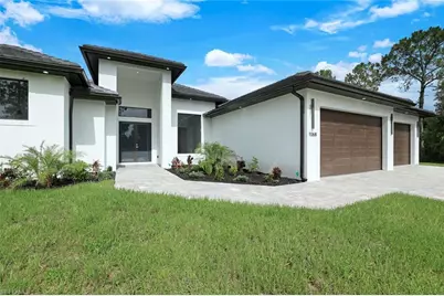 1068 16th St NE, Naples, FL 34120 - Photo 1