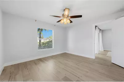 1330 Derbyshire Ct #E101, Naples, FL 34116 - Photo 20