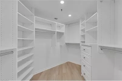 4251 Gulf Shore Blvd N #5B, Naples, FL 34103 - Photo 28