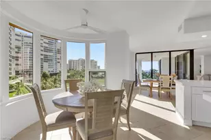 4251 Gulf Shore Blvd N, Naples, FL 34103 - Photo 2