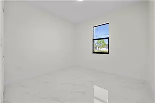 618 Raintree St E, Lehigh Acres, FL 33974 - Photo 32