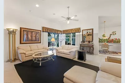 4959 Shaker Heights Ct Ct #202, Naples, FL 34112 - Photo 6