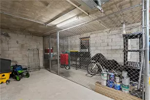 221 La Peninsula Blvd, Naples, FL 34113 - Photo 38