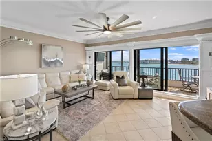 221 La Peninsula Blvd, Naples, FL 34113 - Photo 30