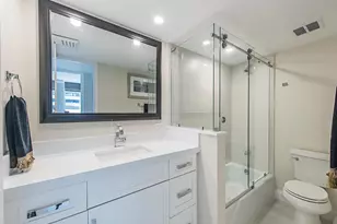 4005 Gulf Shore Blvd N, Naples, FL 34103 - Photo 20