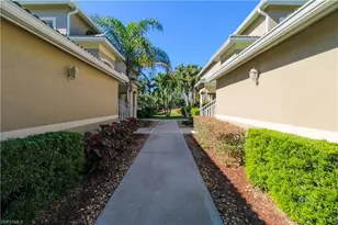 3435 Laurelgreens Ln S, Naples, FL 34119 - Photo 4