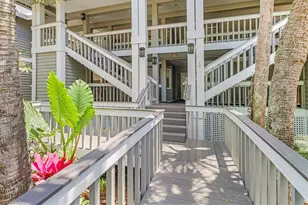 660 Wiggins Bay Dr, Naples, FL 34110 - Photo 24