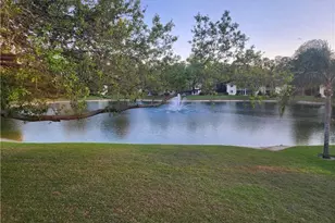 220 Timber Lake Cir, Naples, FL 34104 - Photo 4