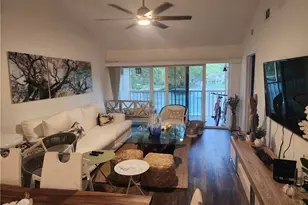 220 Timber Lake Cir, Naples, FL 34104 - Photo 8