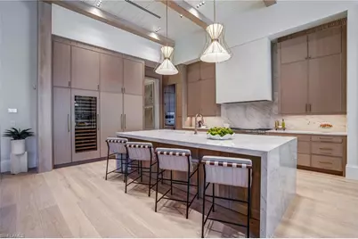 436 Putter Point Ct, Naples, FL 34103 - Photo 8