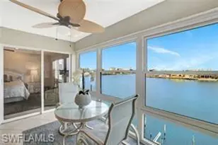 271 Southbay Dr, Naples, FL 34108 - Photo 14