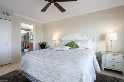 271 Southbay Dr #155, Naples, FL 34108 - Photo 10