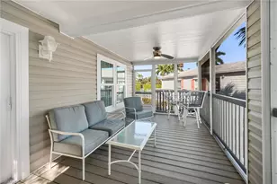 1113 Diamond Lake Cir, Naples, FL 34114 - Photo 24