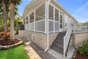 1113 Diamond Lake Cir, Naples, FL 34114 - Photo 32