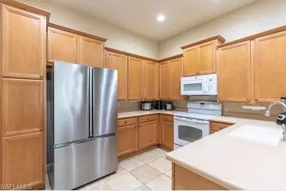 8623 Erice Ct, Naples, FL 34114 - Photo 10