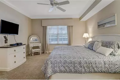 450 Bayfront Pl #4304, Naples, FL 34102 - Photo 16