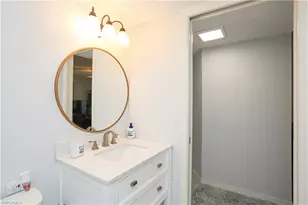 2214 Arbour Walk Cir, Naples, FL 34109 - Photo 16