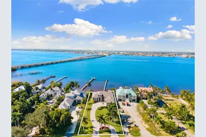 12484 Riverside Dr, Fort Myers, FL 33919 - Photo 36