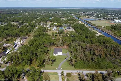 3813 16th Ave NE, Naples, FL 34120 - Photo 38