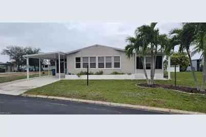 4700 Tahiti Dr, Bonita Springs, FL 34134 - Photo 2