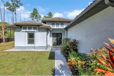 141 20th Ave NW, Naples, FL 34120 - Photo 6