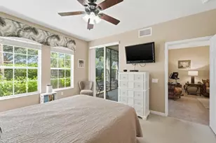 10024 Heather Ln, Naples, FL 34119 - Photo 16