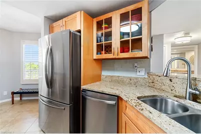 340 Horse Creek Dr #403, Naples, FL 34110 - Photo 6