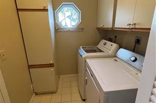 2136 Tama Cir, Naples, FL 34112 - Photo 32