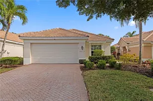 10037 Colonial Country Club Blvd, Fort Myers, FL 33913 - Photo 1