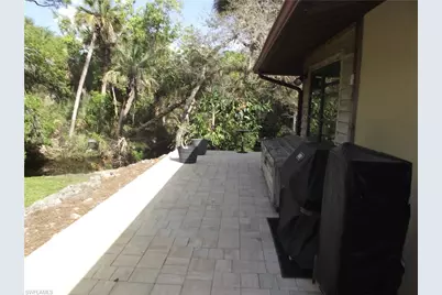 27601 Pierce Ave, Bonita Springs, FL 34135 - Photo 22