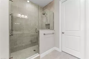 2609 Seychelles Cir, Naples, FL 34112 - Photo 22