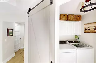 2185 Arielle Dr, Naples, FL 34109 - Photo 14