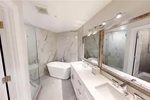 2185 Arielle Dr, Naples, FL 34109 - Photo 8