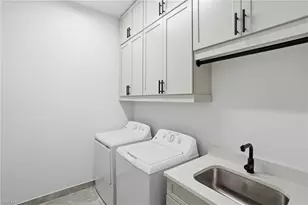 11648 Periwinkle Dr, Naples, FL 34120 - Photo 26