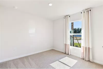 14176 Hemingway Oaks Trl, Fort Myers, FL 33905 - Photo 12