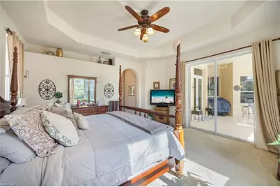 1860 22nd Avenue NE, Naples, FL 34120 - Photo 16