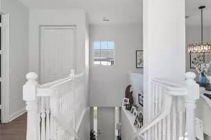 7842 Hawthorne Dr, Naples, FL 34113 - Photo 12