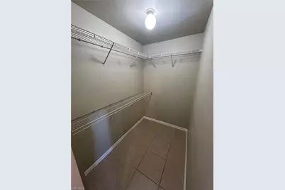 813 SW 10th Pl, Cape Coral, FL 33991 - Photo 18