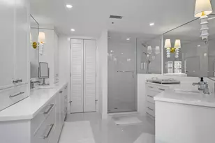 4021 Gulf Shore Blvd N, Naples, FL 34103 - Photo 22