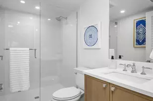 4021 Gulf Shore Blvd N, Naples, FL 34103 - Photo 30