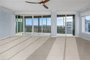 455 Cove Tower Dr, Naples, FL 34110 - Photo 12