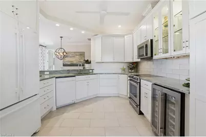 1600 Clermont Dr #J-302, Naples, FL 34109 - Photo 6