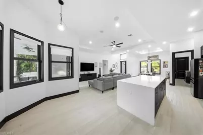 28033 Oak Ln, Bonita Springs, FL 34135 - Photo 20