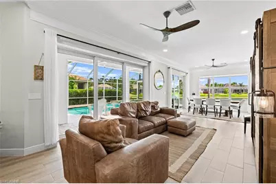 2640 White Cedar Ln, Naples, FL 34109 - Photo 8