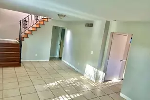 27673 Los Amigos Ln, Bonita Springs, FL 34135 - Photo 18