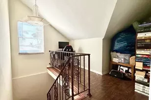 27673 Los Amigos Ln, Bonita Springs, FL 34135 - Photo 14