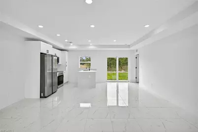 1108 Eauclaire St E, Lehigh Acres, FL 33974 - Photo 4